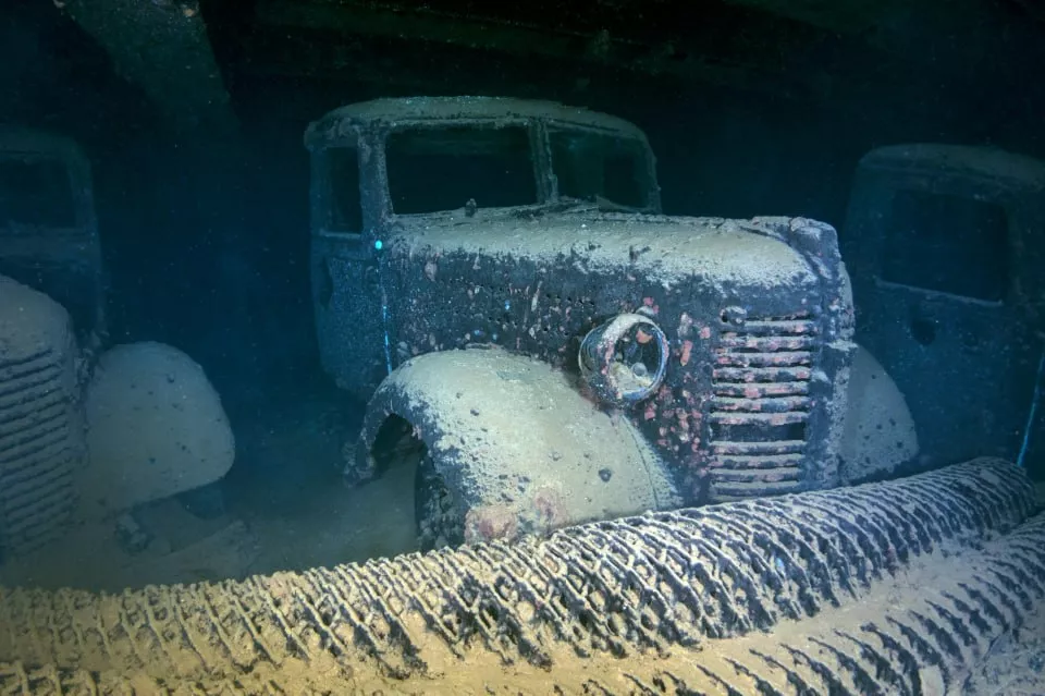 Самое большое подводное кладбище нашли около берегов Микронезии.