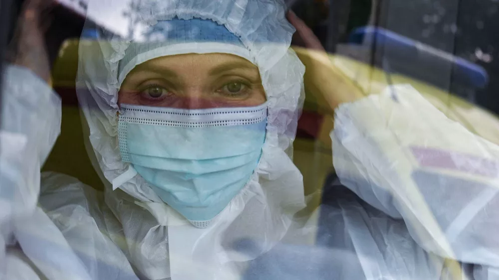 Ученые предупредили о возможной пандемии из-за зомби-вирусов, найденных в Сибири