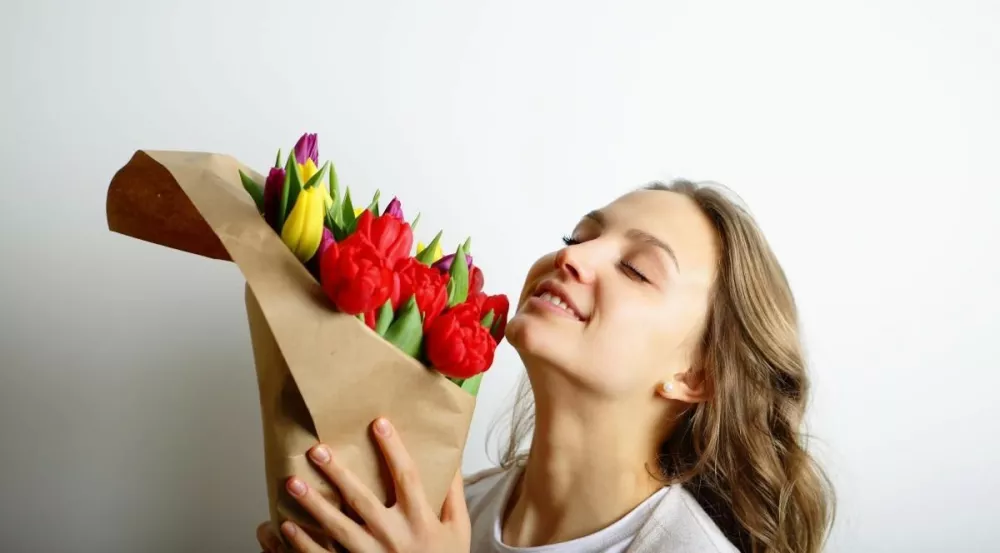 Эксперты Роскачества рассказали на что стоит обратить внимание при покупке цветов