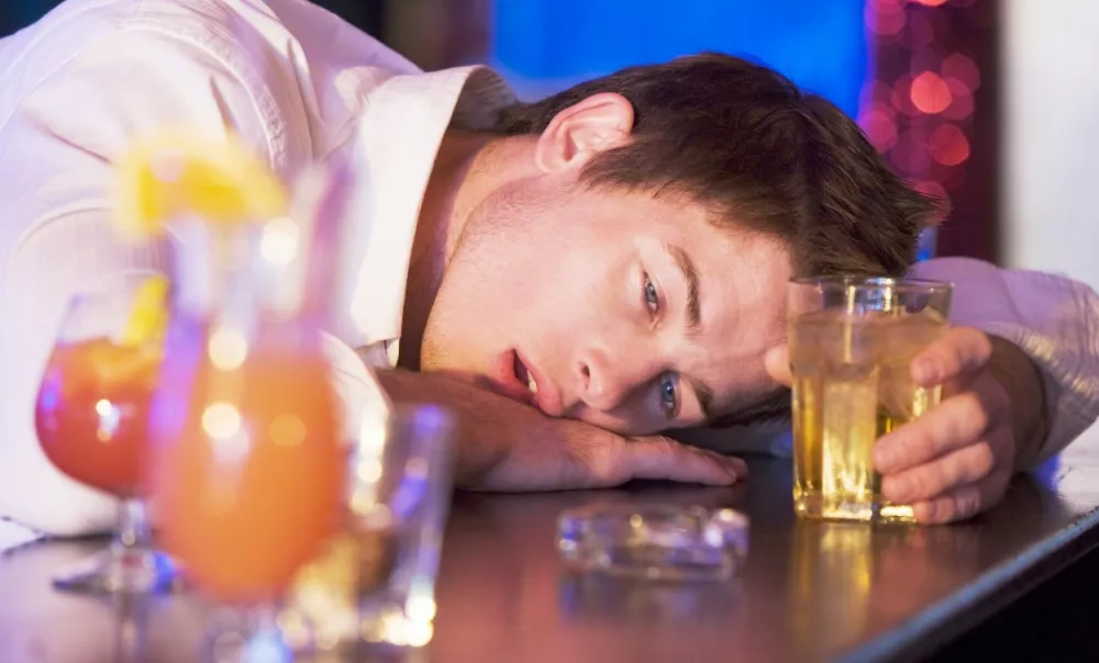 В Великобритании создали безалкогольные напитки, которые вызывают опьянение без похмелья